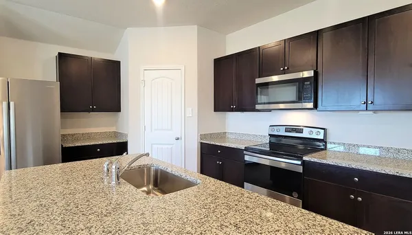 $289,000 | 800 Nodding Nixie, Seguin, TX 78155