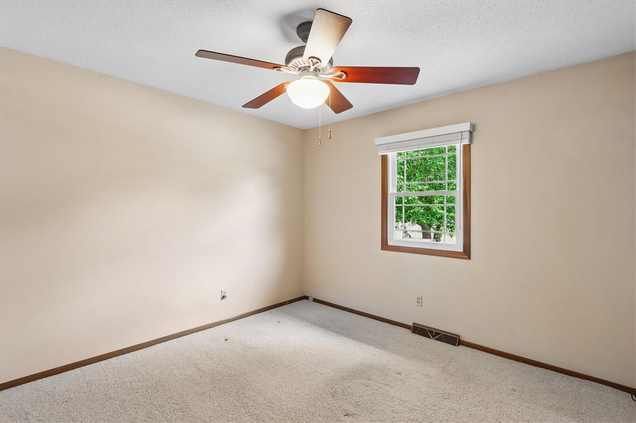 128 Country Club Road Williamsburg, IA 52361 - Photo 20 of 36 Gallery Image 20