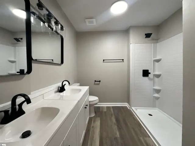 $199,998 | 505 East Robinson Street, Gaffney, SC 29340