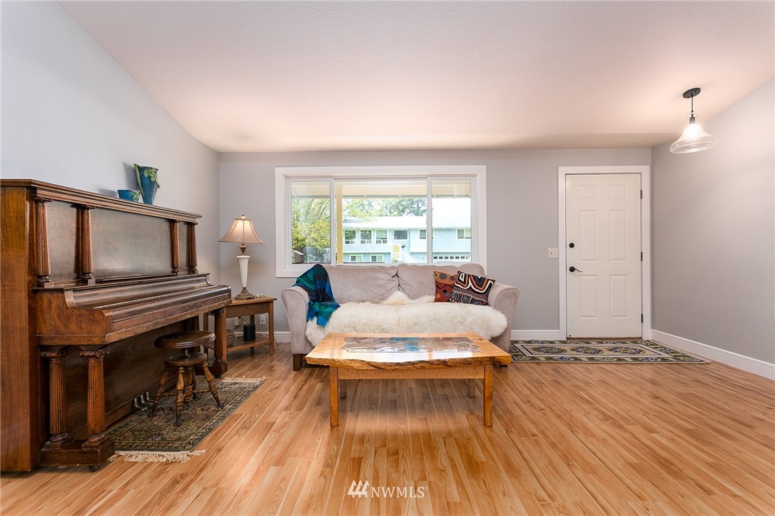 3874 Robby Court Bellingham, WA 98226 - Photo 4 of 24