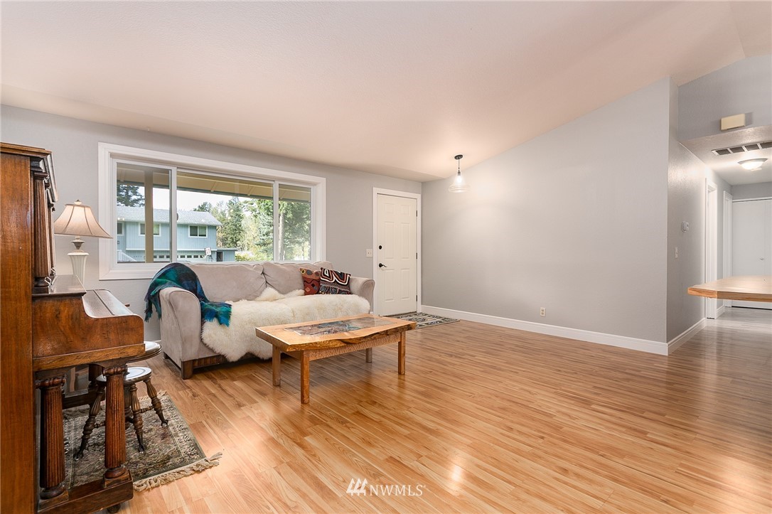 3874 Robby Court Bellingham, WA 98226 - Photo 5 of 24