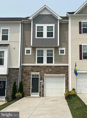 $2,100 | 123 Charterhouse Street, Falling Waters, WV 25419