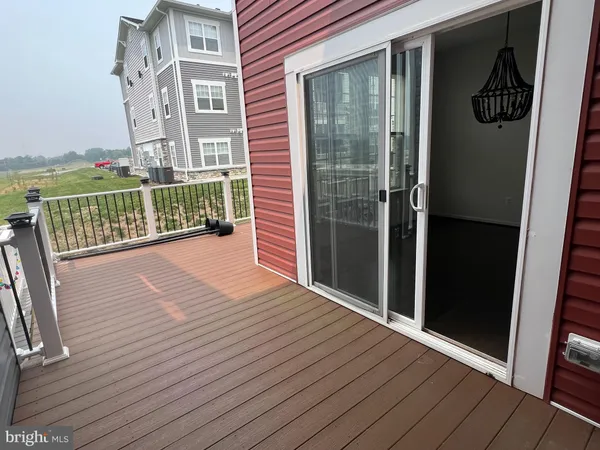 $2,100 | 123 Charterhouse Street, Falling Waters, WV 25419