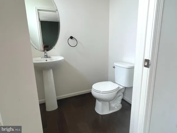 $2,100 | 123 Charterhouse Street, Falling Waters, WV 25419