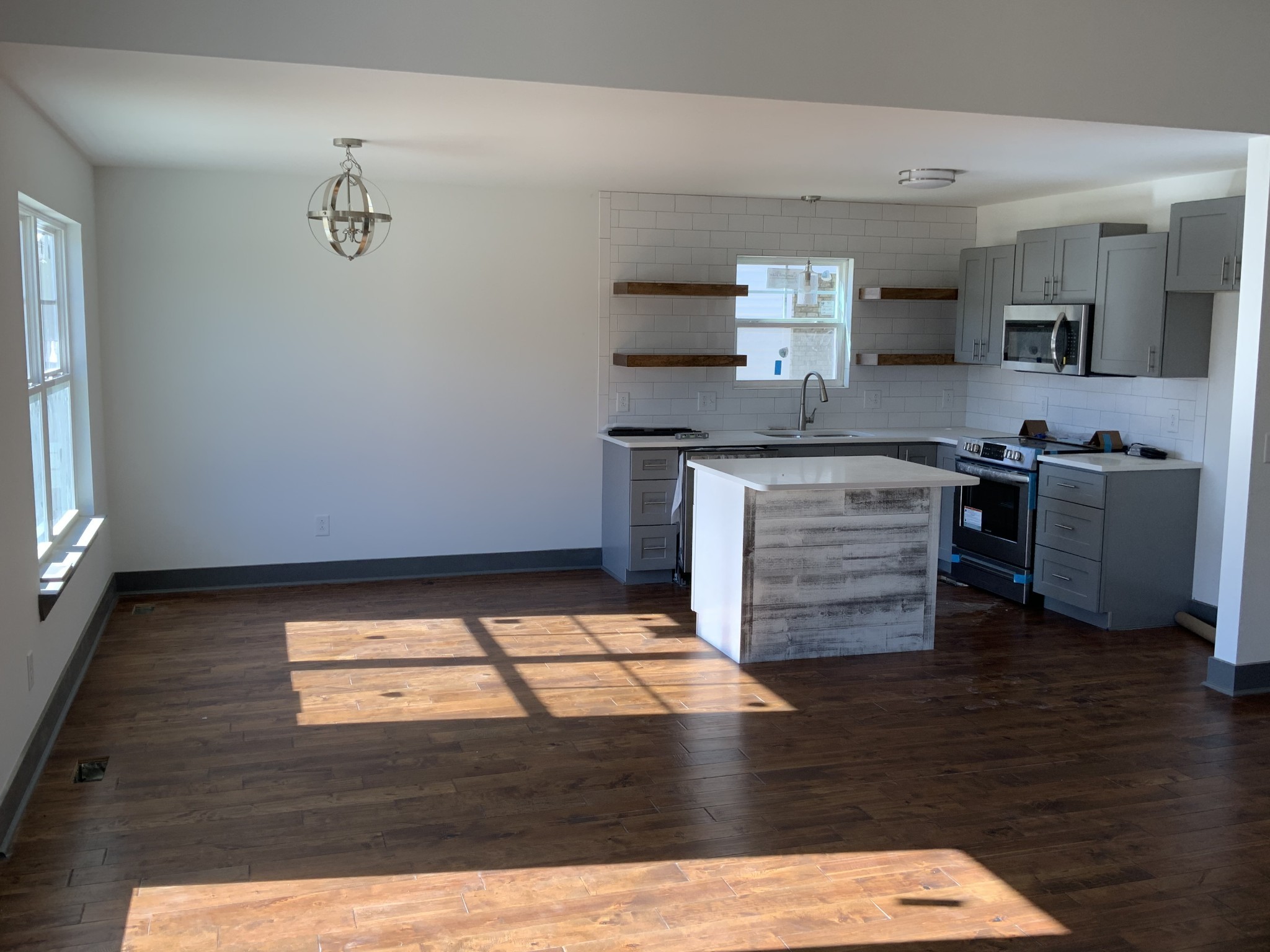 1048 Jonathan Lane Springfield, TN 37172 - Photo 5 of 14 Gallery Image 5