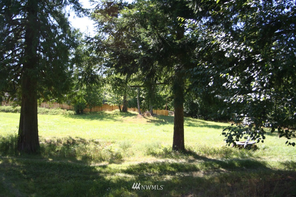 1050 A Telegraph Road Bellingham, WA 98226 - Photo 5 of 12 Gallery Image 5