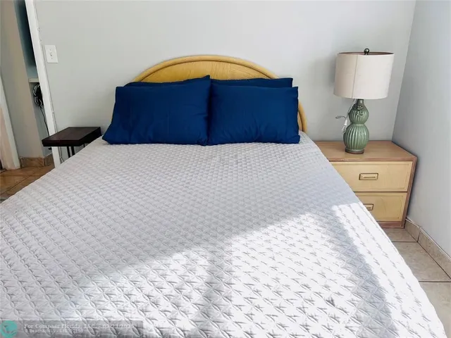 $2,500 | 120 Northeast 20th Avenue, Unit 12, Deerfield Beach, FL 33441