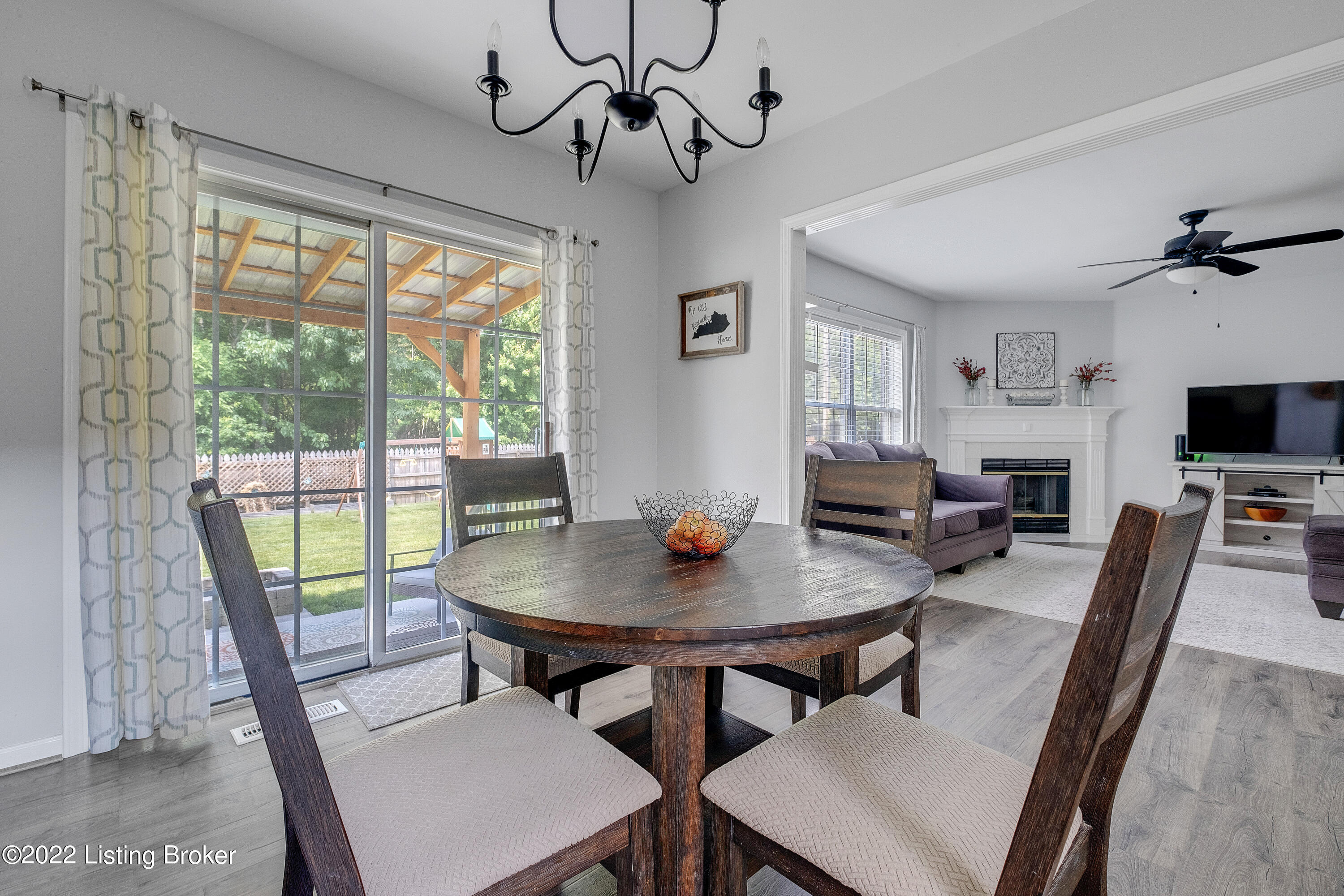 8109 Adams Run Rd-11