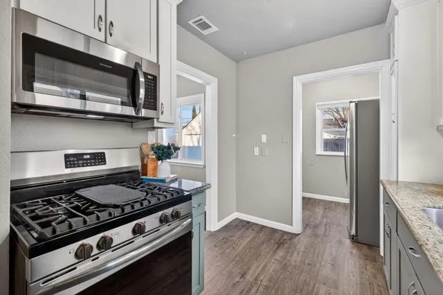 $299,999 | 539 El Camino Avenue, Sacramento, CA 95815