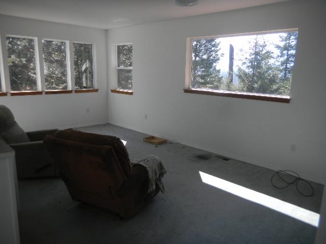 1055 North Shore Road Newport, WA 99156 - Photo 4 of 8 Gallery Image 4