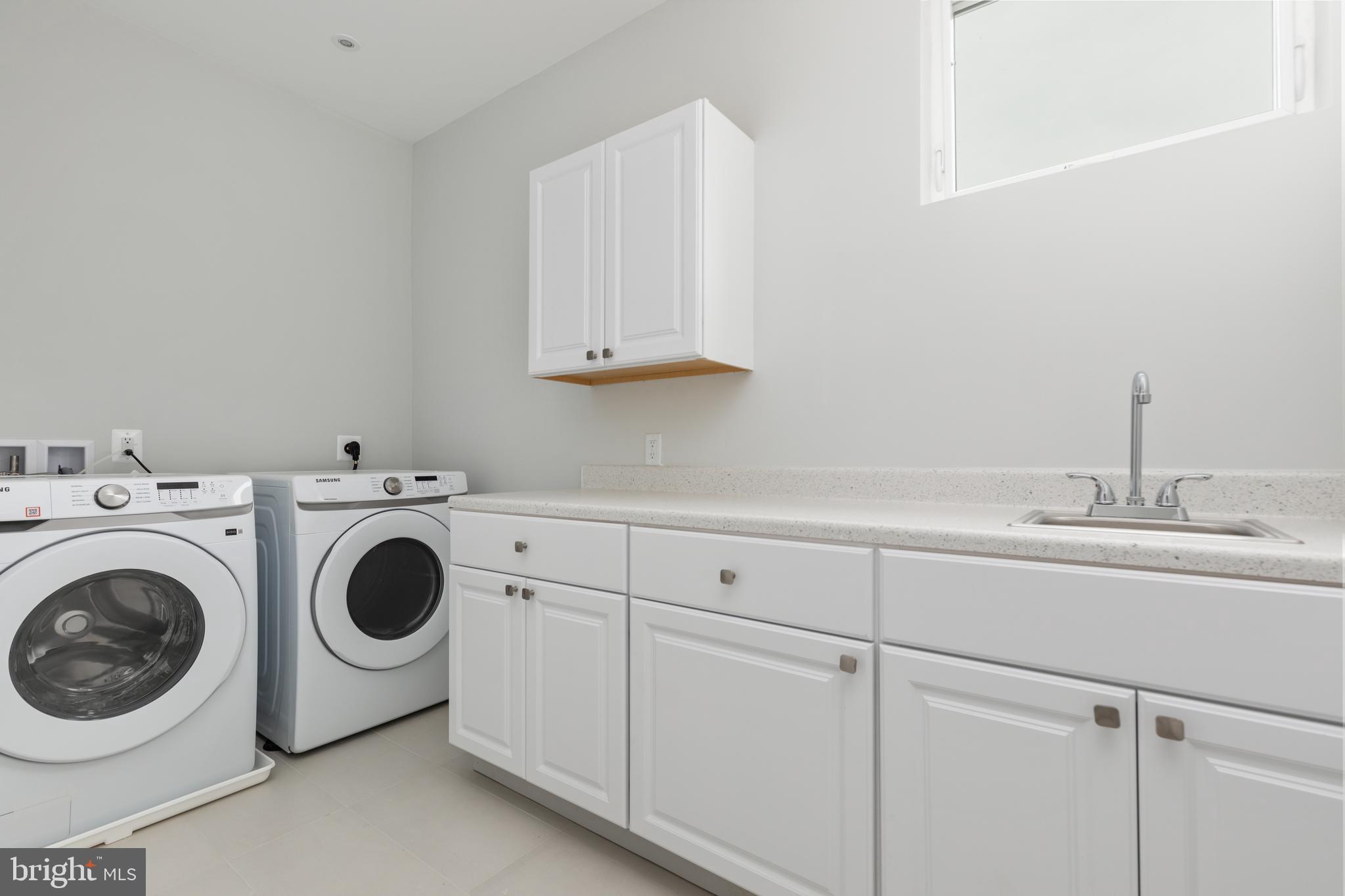 7435 Nigh Road Falls Church, VA 22043 - Photo 28 of 65 Bedroom Level Laundry Room