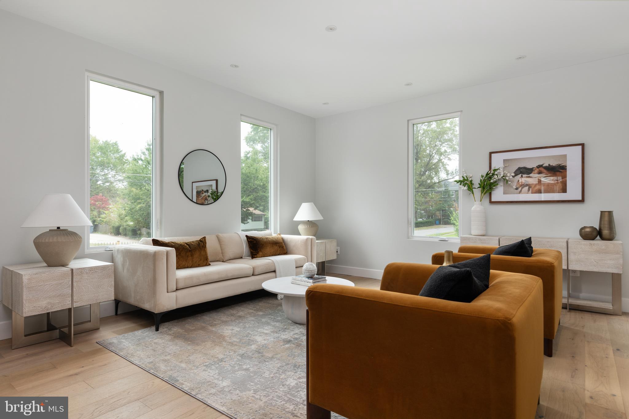 7435 Nigh Road Falls Church, VA 22043 - Photo 3 of 65 Living Room
