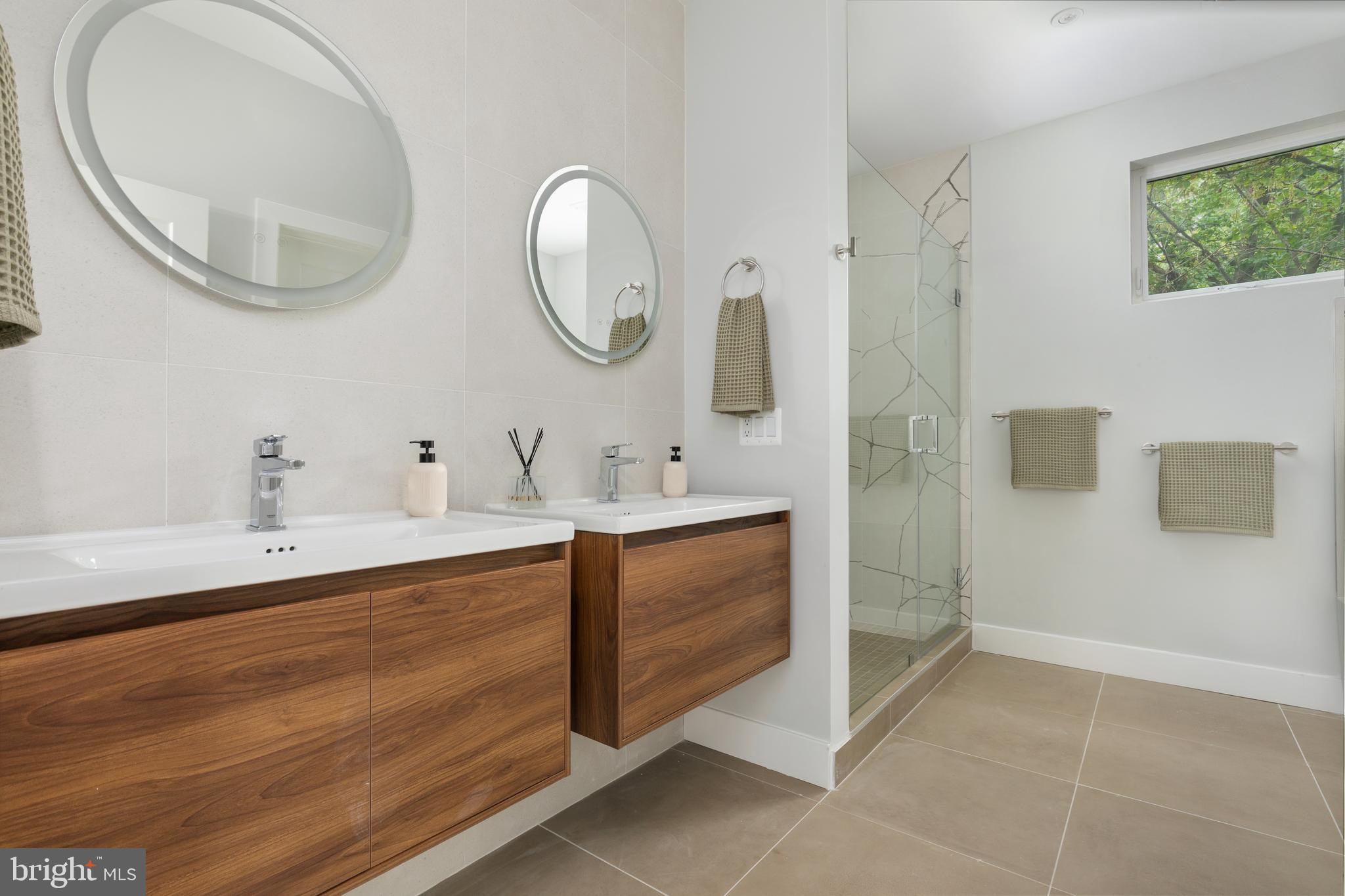 7435 Nigh Road Falls Church, VA 22043 - Photo 36 of 65 Primary Bath 2