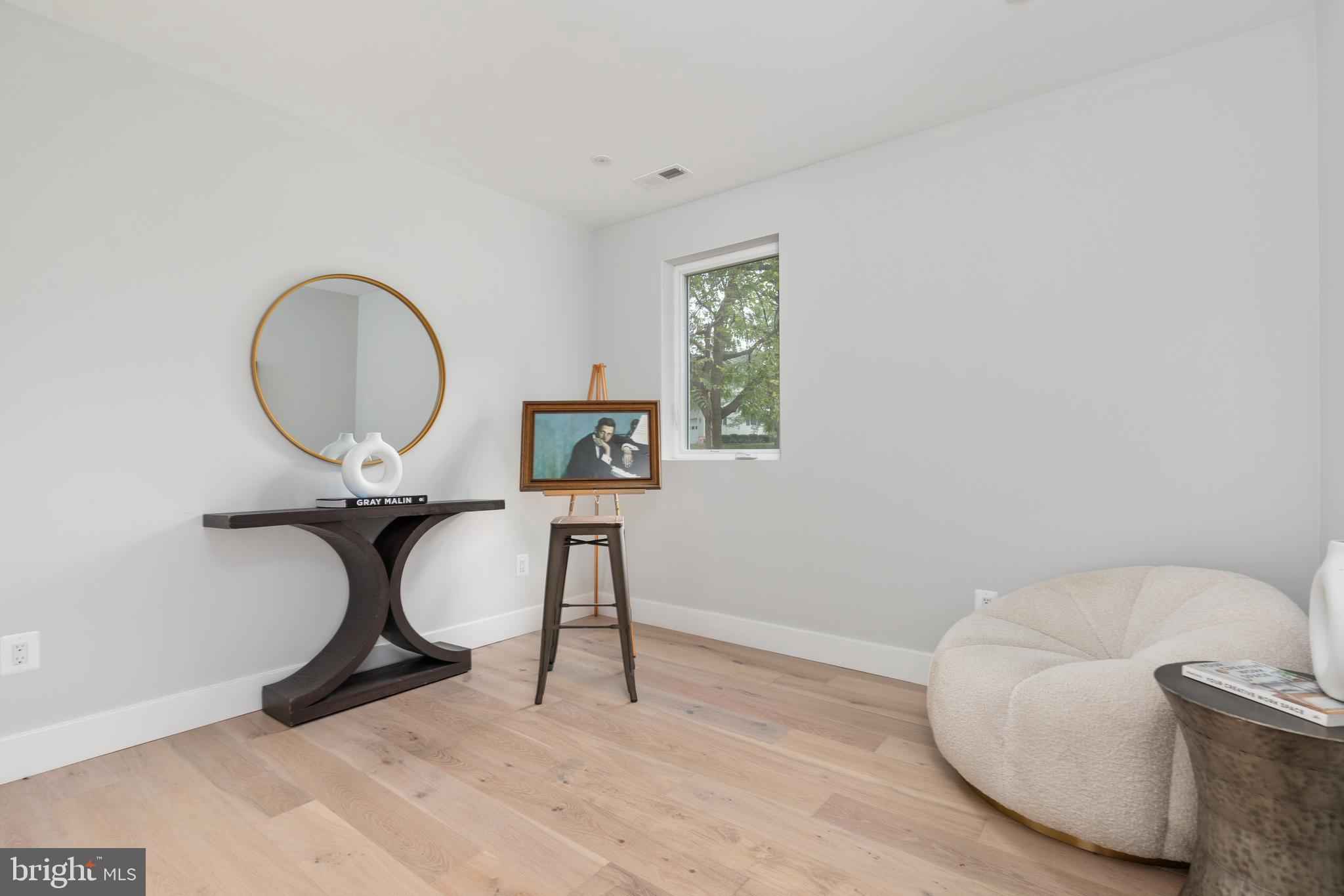 7435 Nigh Road Falls Church, VA 22043 - Photo 40 of 65 Art / Office / Music Room