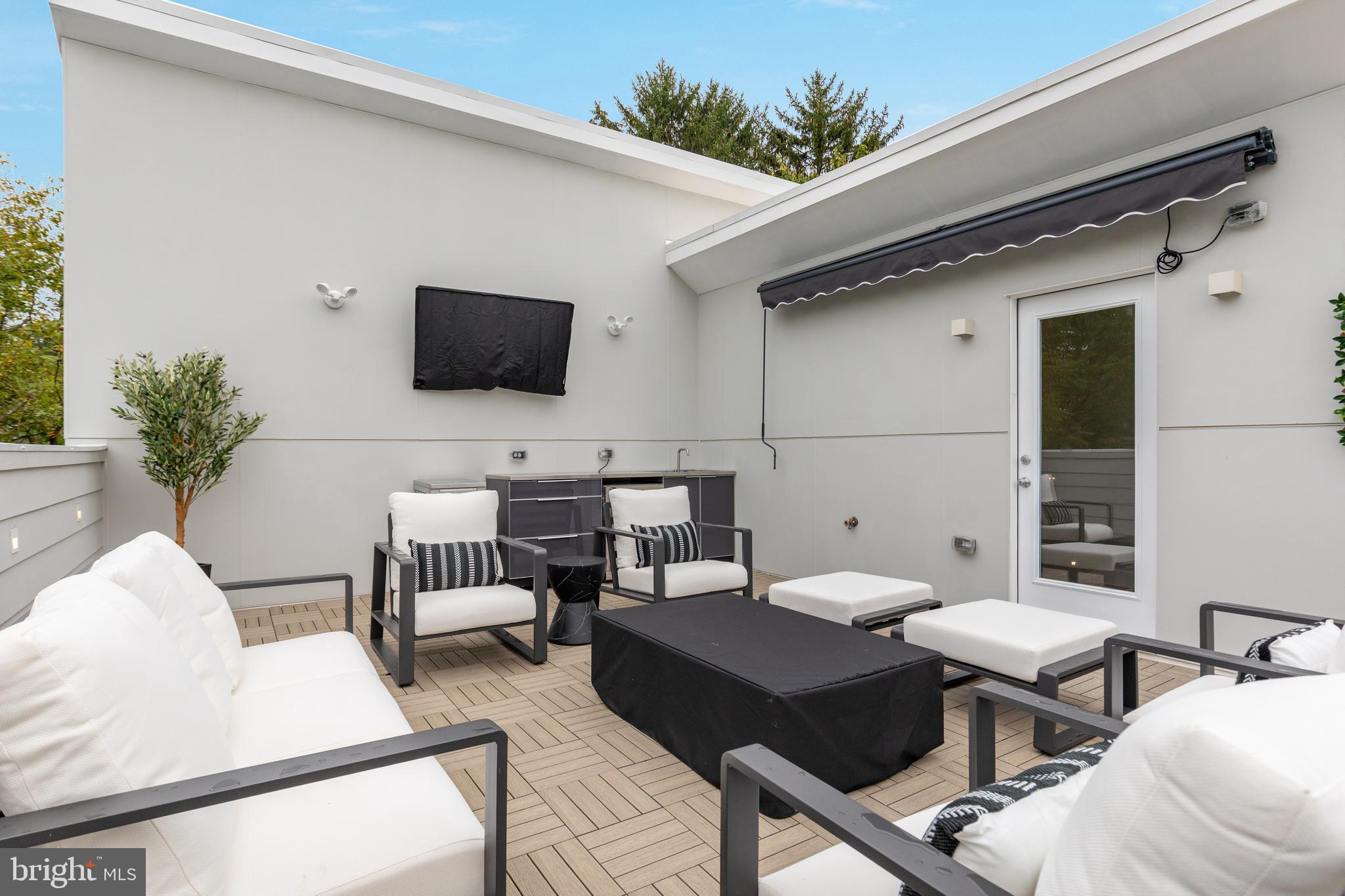 7435 Nigh Road Falls Church, VA 22043 - Photo 50 of 65 Roof Top Deck