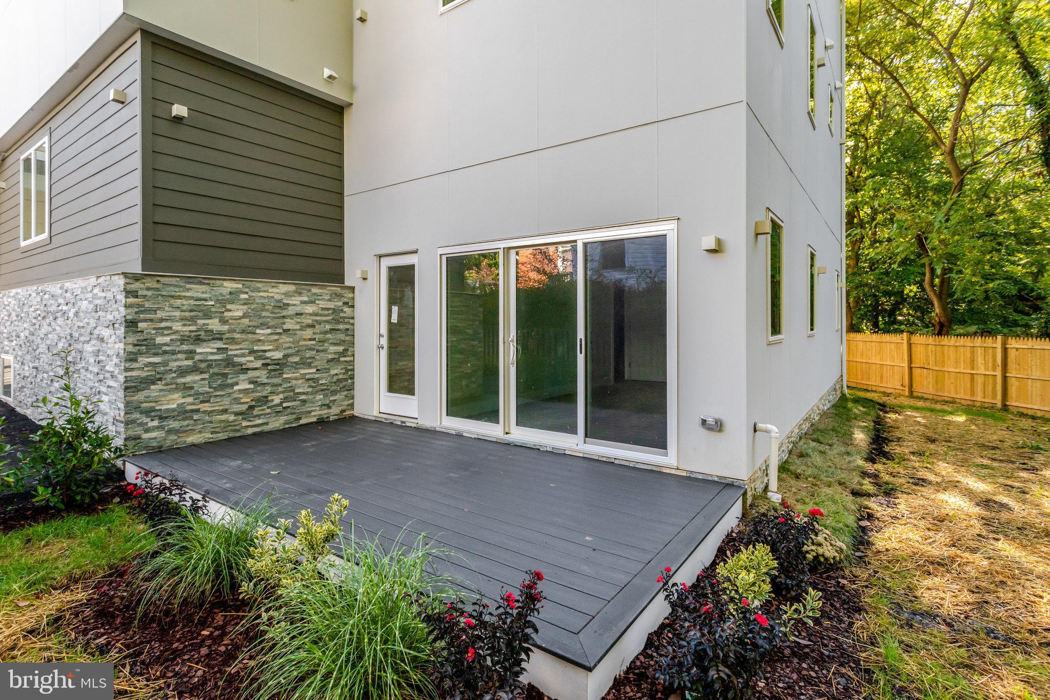 7435 Nigh Road Falls Church, VA 22043 - Photo 54 of 65 Deck