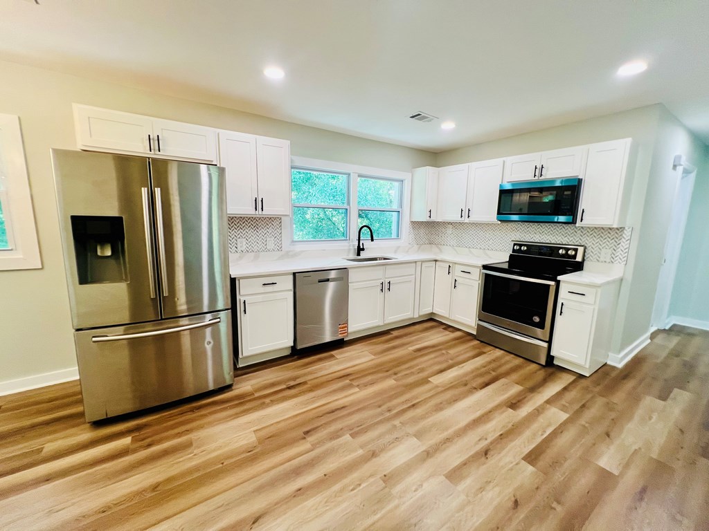 4248 Yates Drive Columbus, GA 31907 - Photo 9 of 37