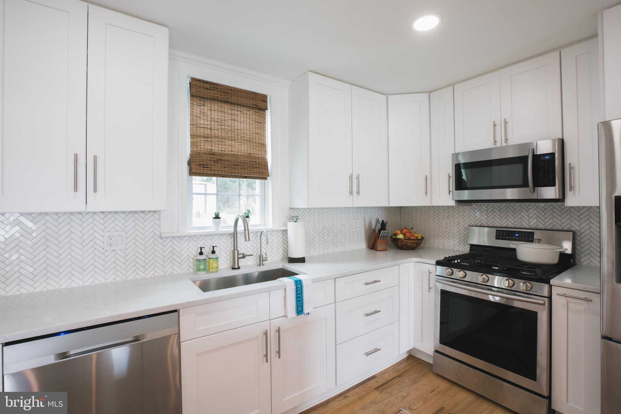 2894 Woodland Road Abington, PA 19001 - Photo 16 of 42