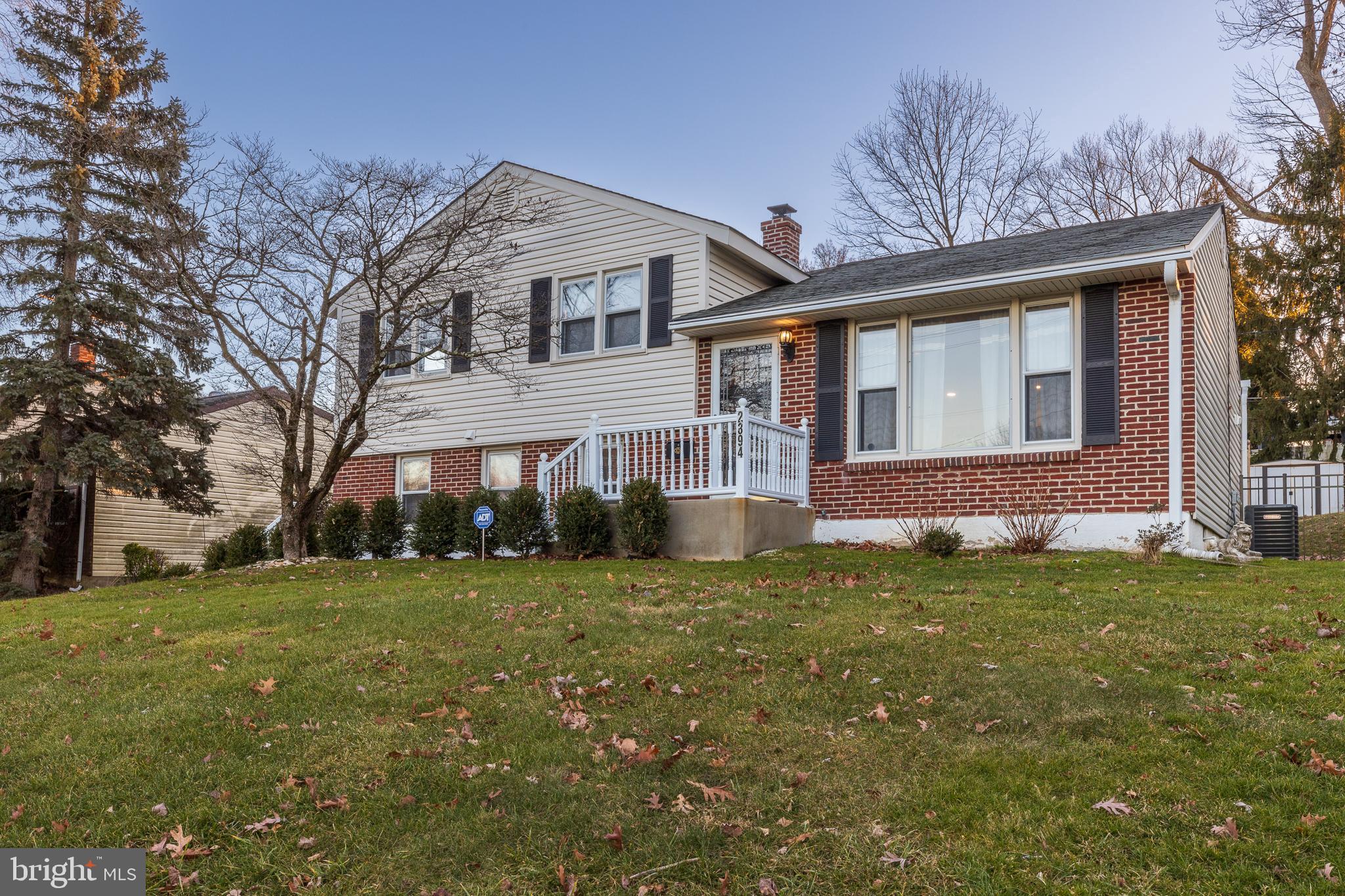 2894 Woodland Road Abington, PA 19001 - Photo 3 of 42