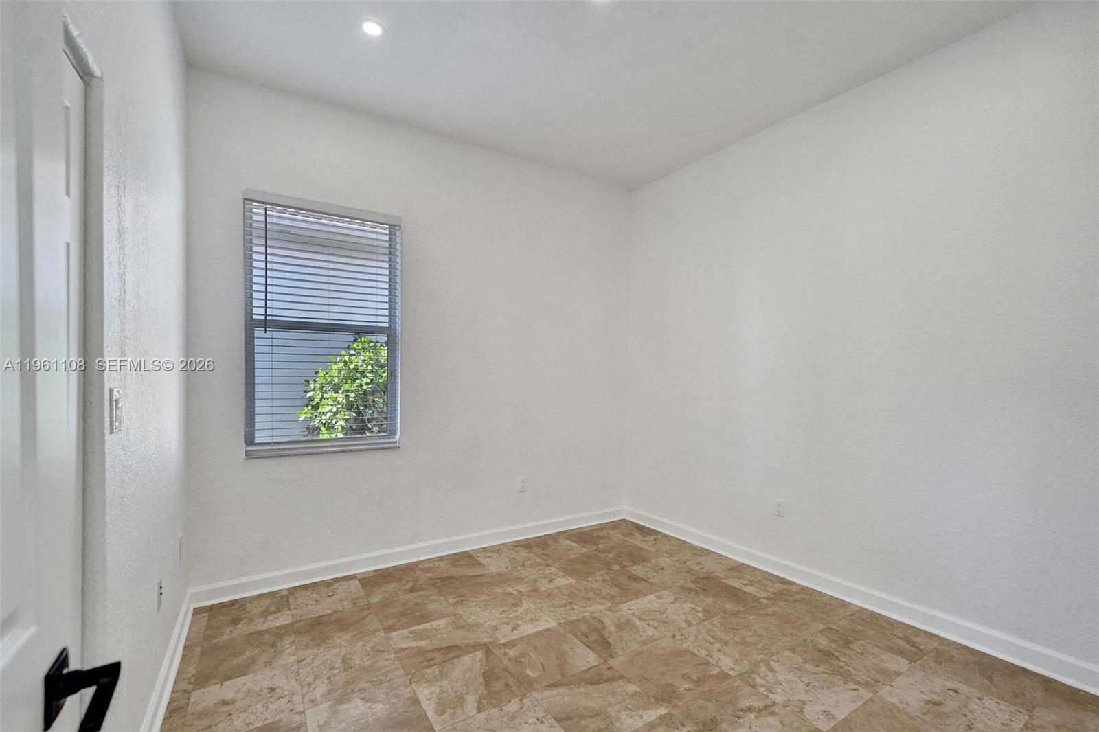 3360 Southwest 195th Terrace Miramar, FL 33029 - Photo 34 of 67