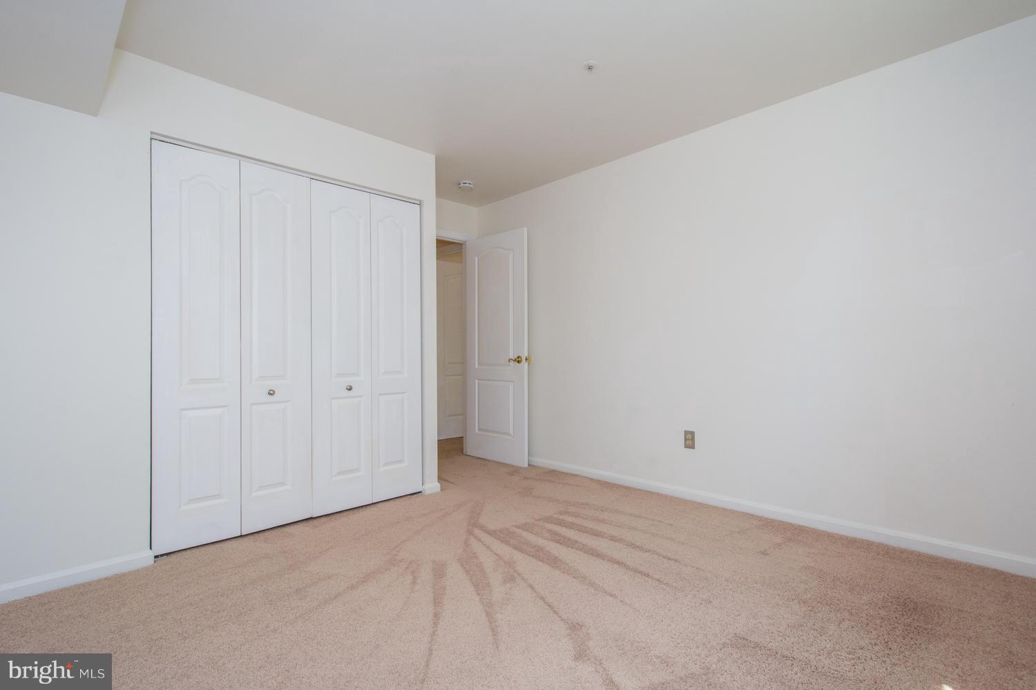 8335 Montgomery Run Road, Unit H Ellicott City, MD 21043 - Photo 17 of 22 a view of an empty room