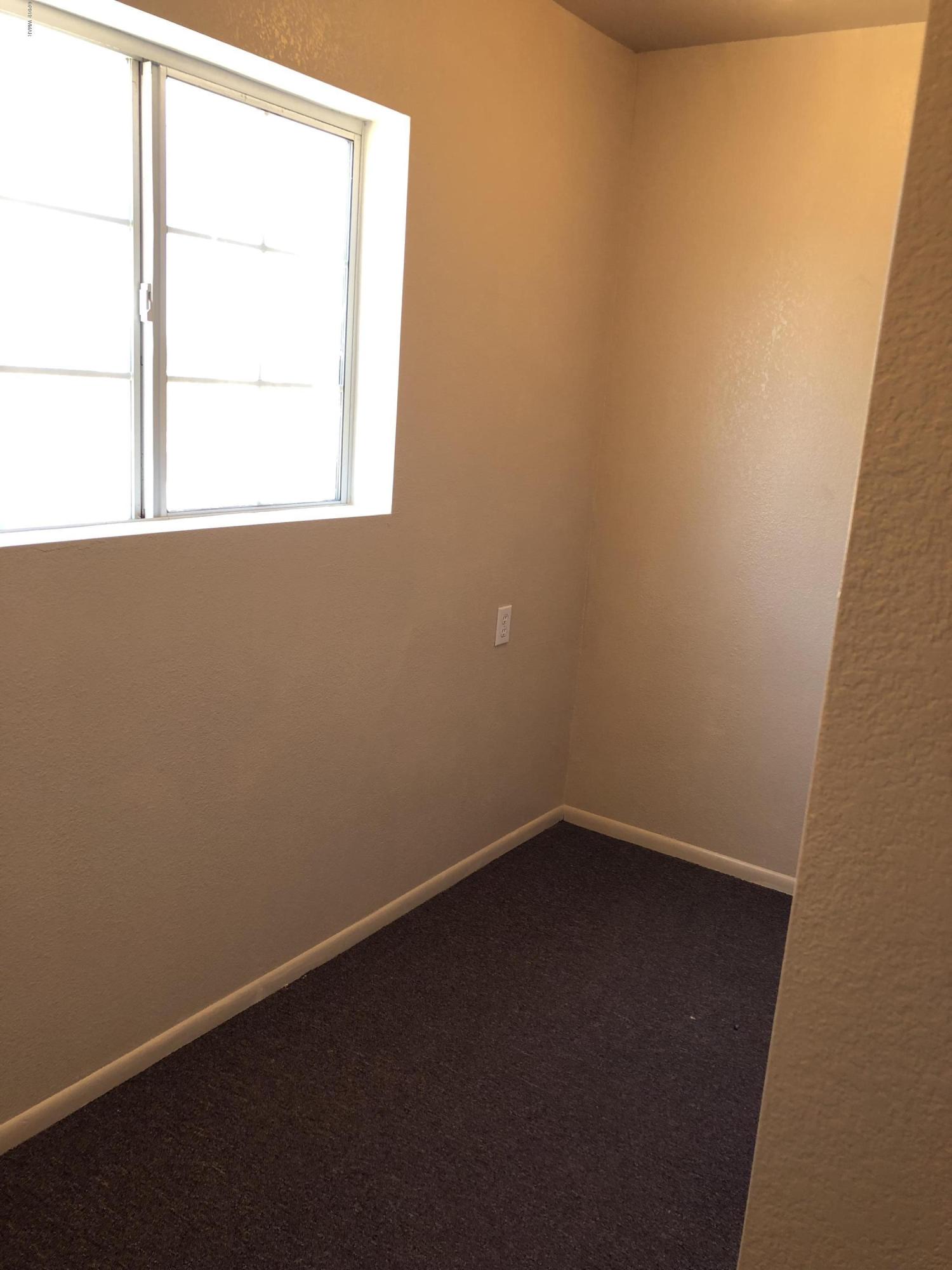 1808 West Randall Road Holbrook, AZ 86025 - Photo 12 of 14 Gallery Image 12