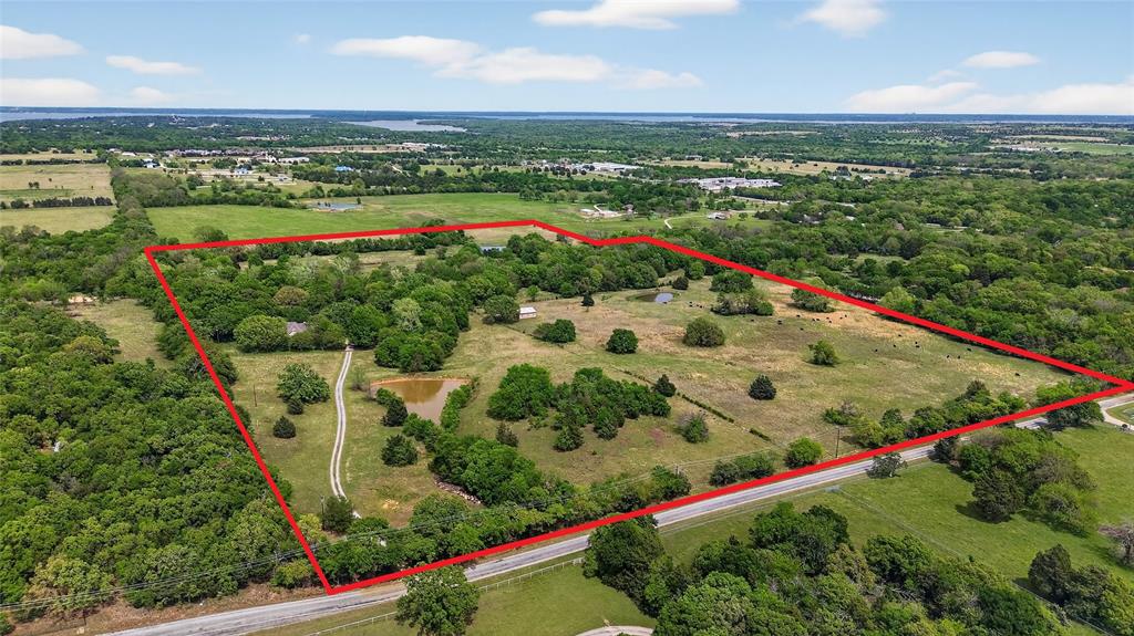 539 Cemetery Road Pottsboro, TX 75076 - Photo 1 of 34