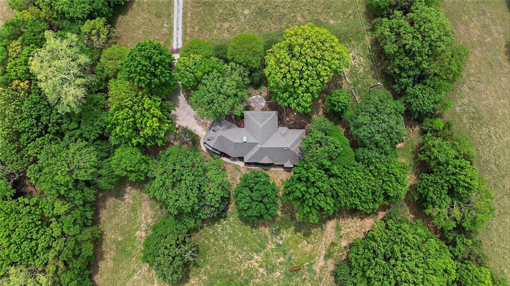 539 Cemetery Road Pottsboro, TX 75076 - Photo 6 of 34