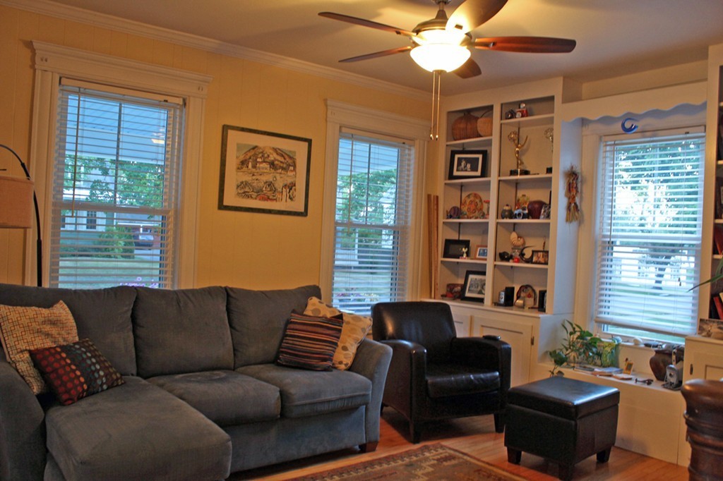 55 Riddell Street Greenfield, MA 01301 - Photo 5 of 30 Gallery Image 5
