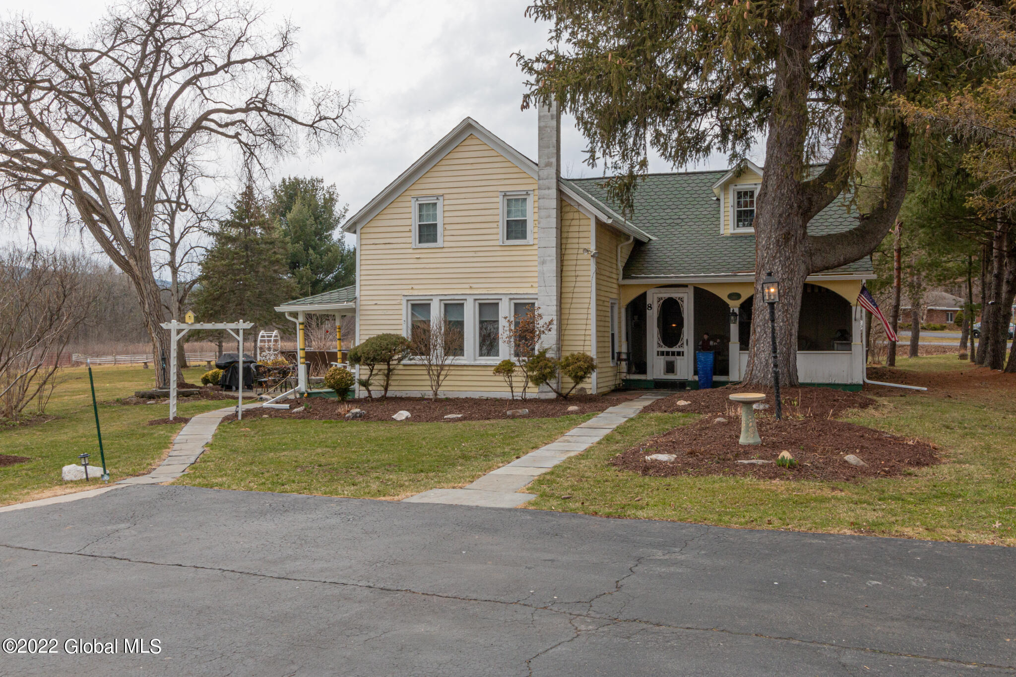 8 Altamont Road Voorheesville, NY 12186 - Photo 3 of 69 8 Altamont Rd-14