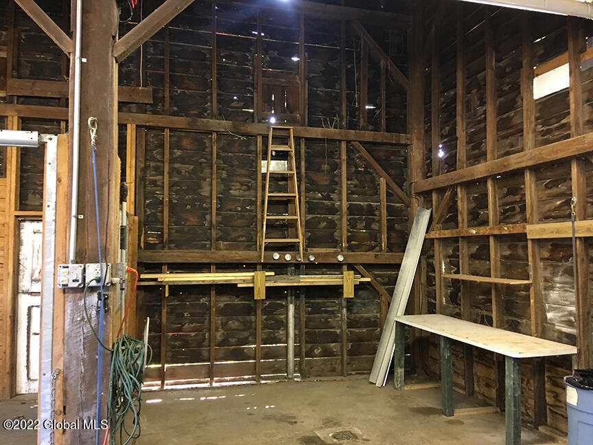 8 Altamont Road Voorheesville, NY 12186 - Photo 47 of 69 Barn - workshop (1)