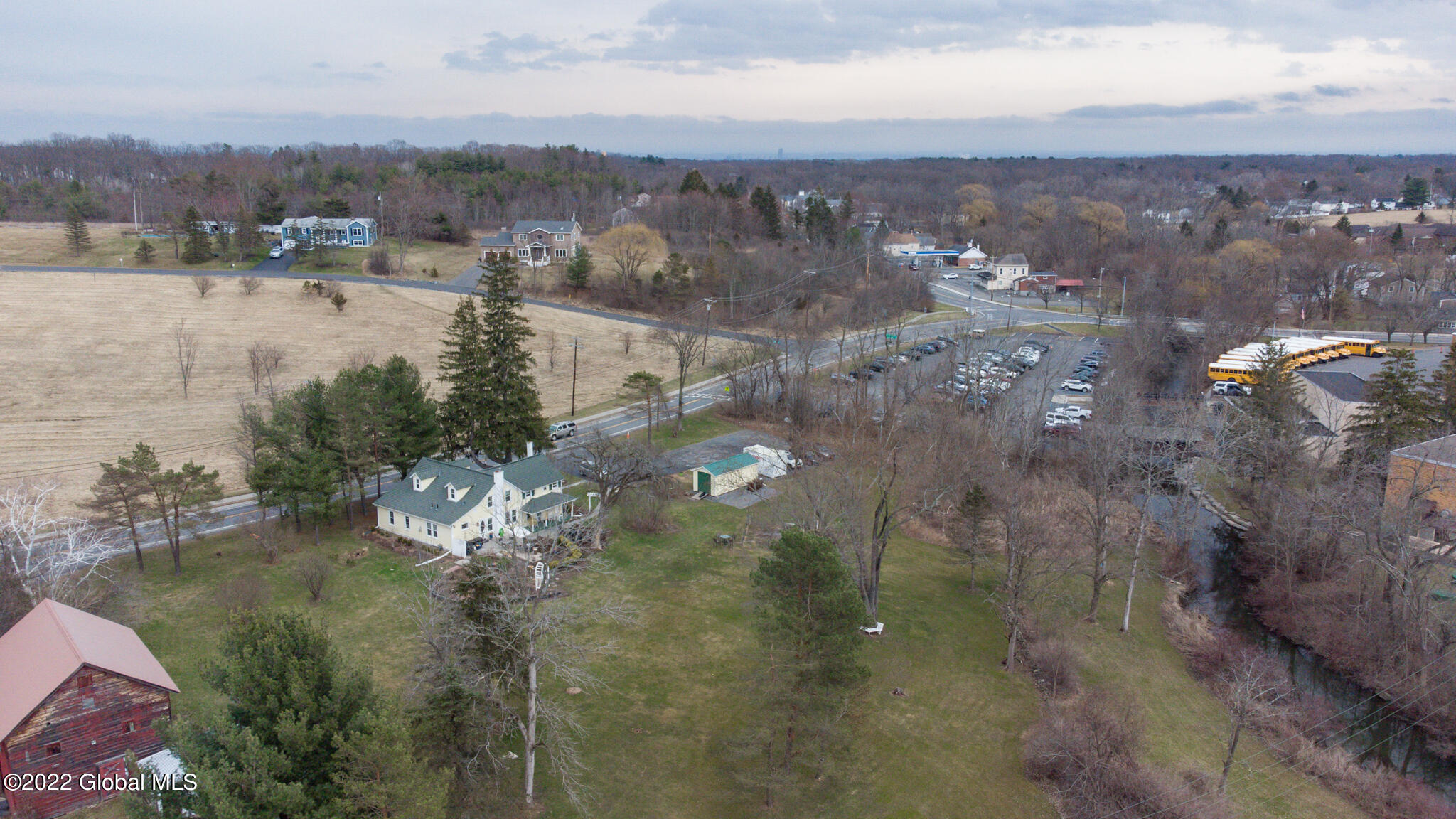 8 Altamont Road Voorheesville, NY 12186 - Photo 6 of 69 8 Altamont Rd-08