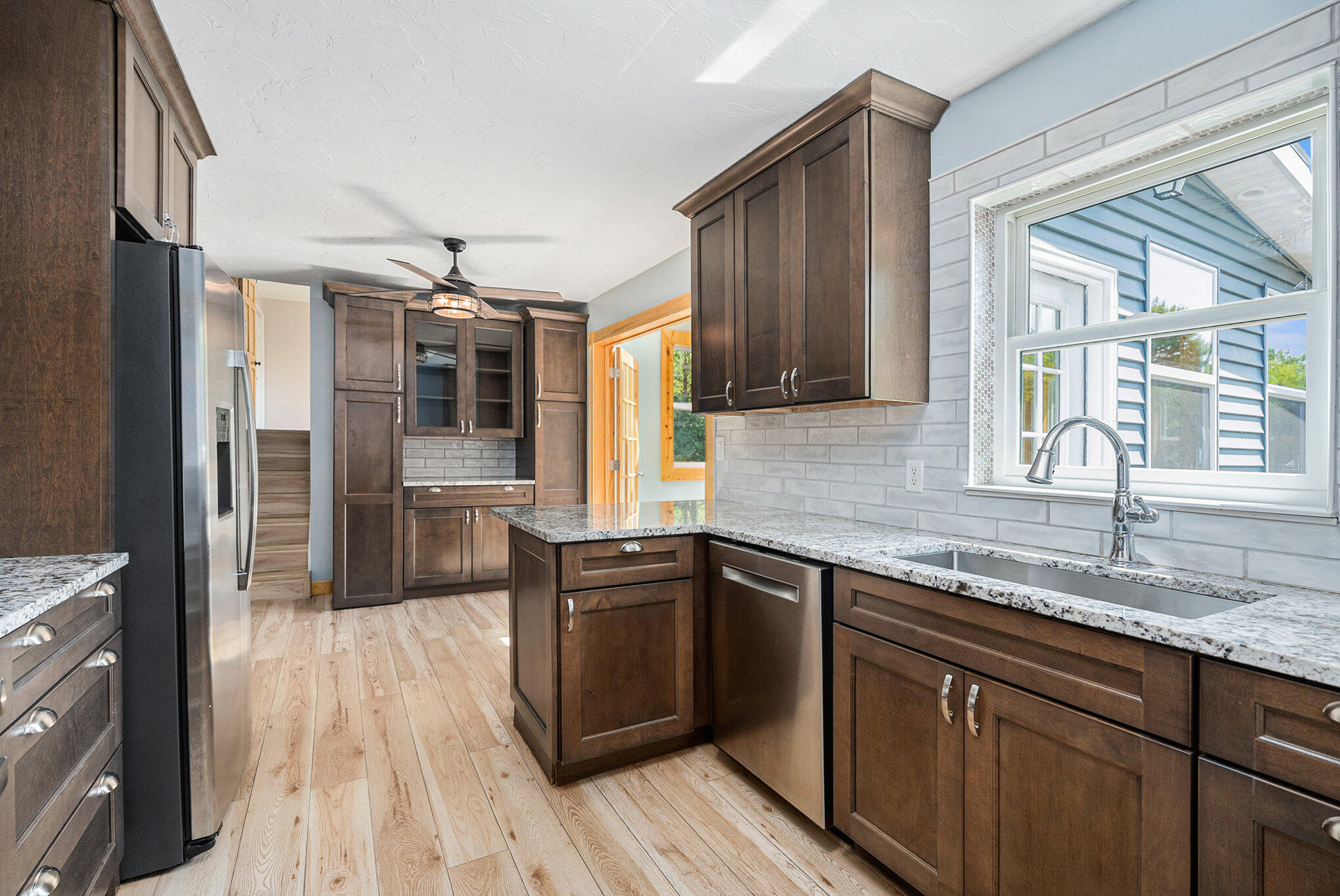 12580 Crowe Road Milan, MI 48160 - Photo 5 of 41 005_a7s00161