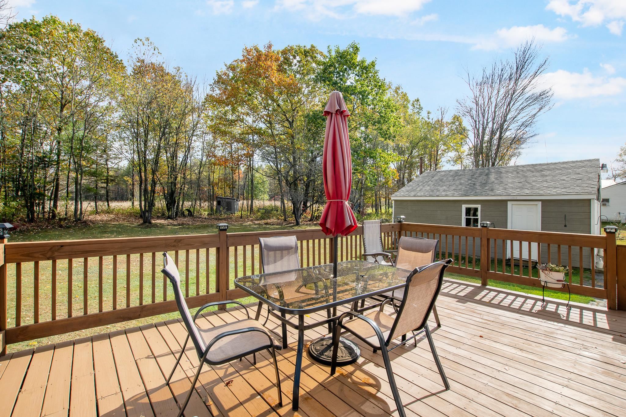 356 Brown Road Northumberland, NH 03582 - Photo 4 of 57