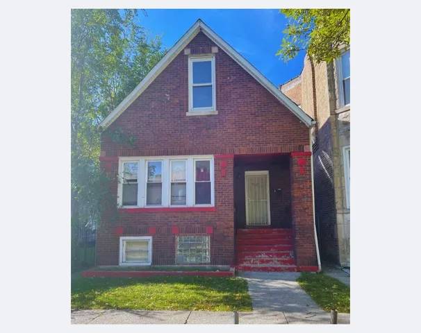 $99,000 | 7042 South Vernon Avenue, Chicago, IL 60637