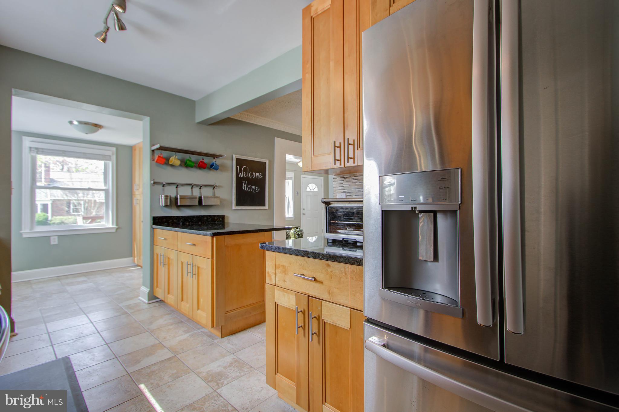 10009 Dallas Avenue Silver Spring, MD 20901 - Photo 11 of 45 Stainless appliances