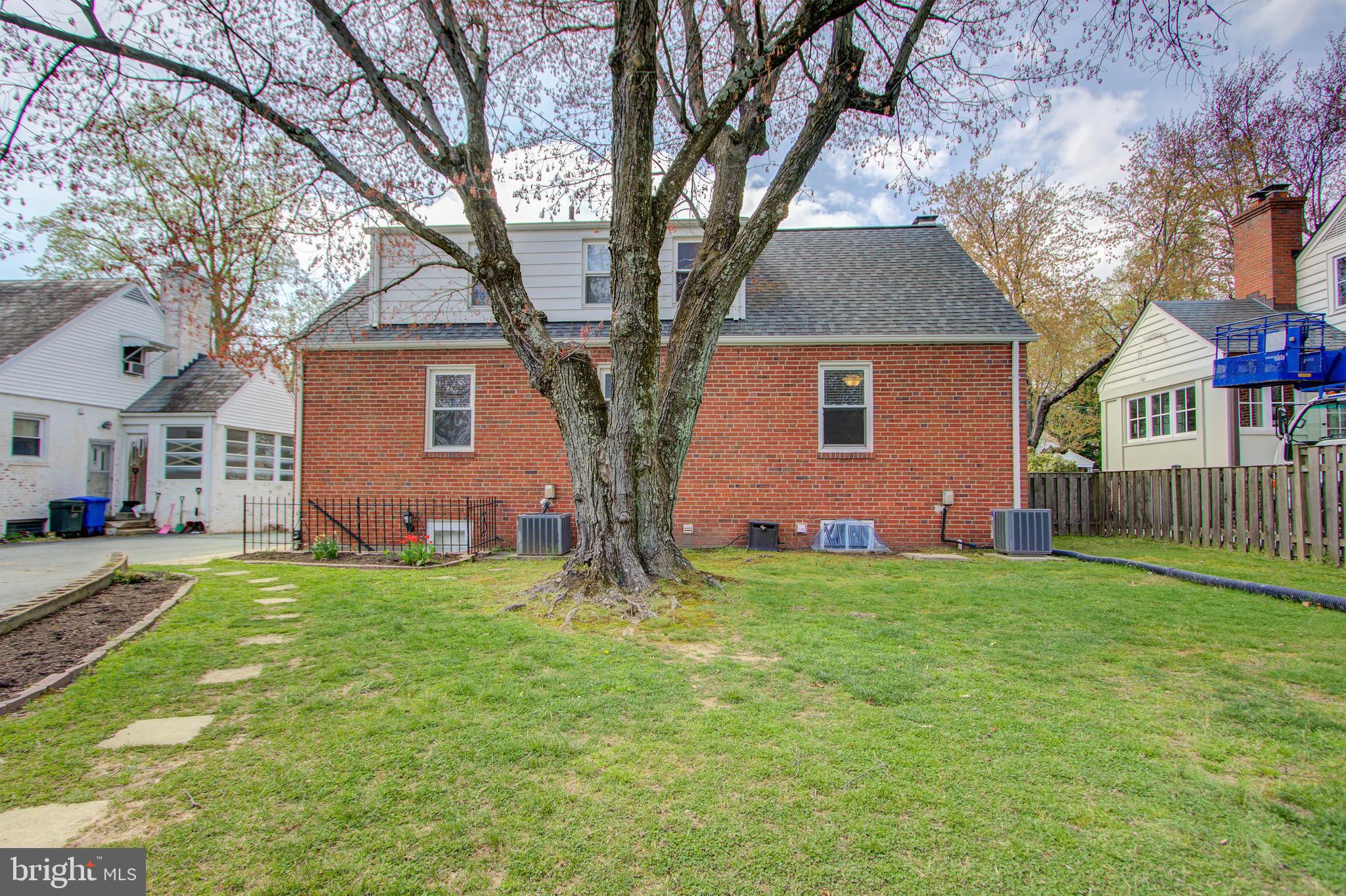 10009 Dallas Avenue Silver Spring, MD 20901 - Photo 41 of 45 Spacious rear yard