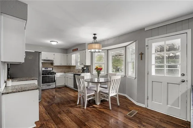 $460,000 | 10529 Wedd Street, Overland Park, KS 66212