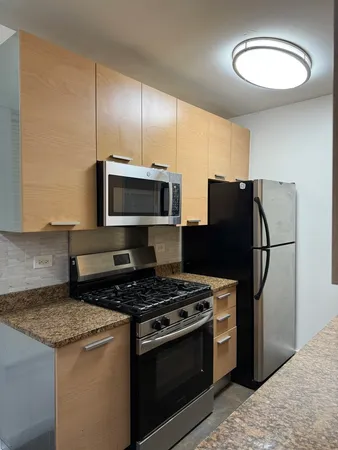 $199,000 | 5400 South Harper Avenue, Unit 204, Chicago, IL 60615