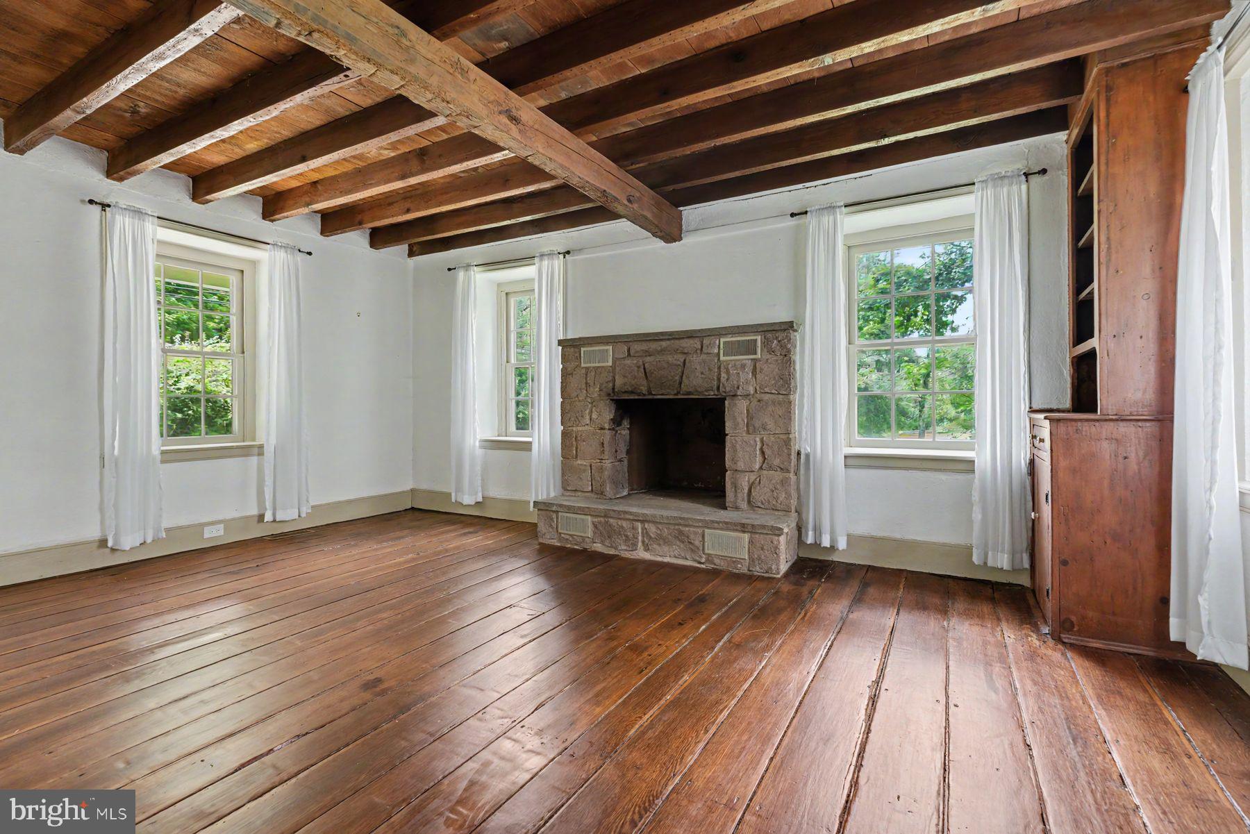 1067 West Thatcher Road Quakertown, PA 18951 - Photo 11 of 60