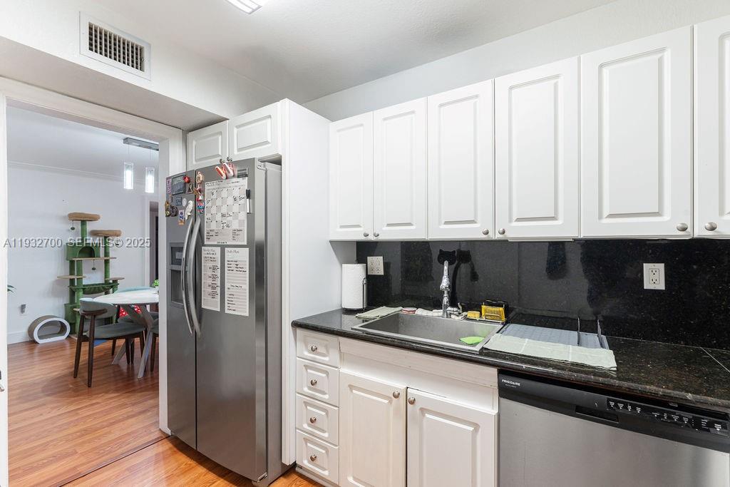 7915 Southwest 104th Street, Unit 101G Miami, FL 33156 - Photo 8 of 15