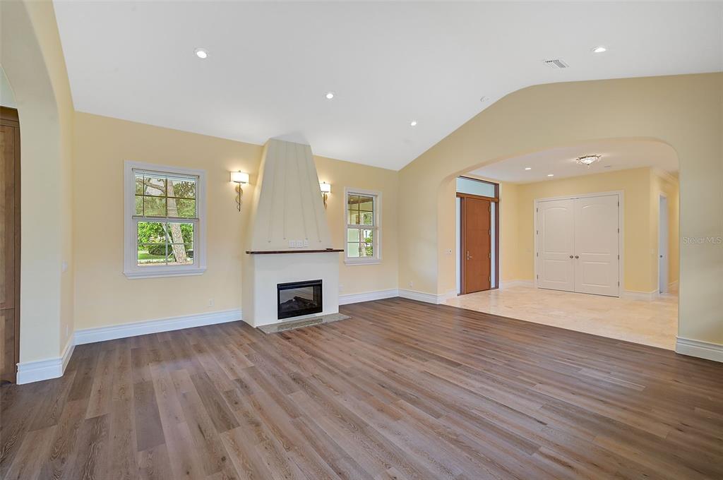 360 North Point Road Osprey, FL 34229 - Photo 11 of 57