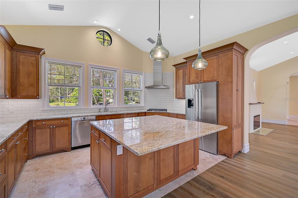 360 North Point Road Osprey, FL 34229 - Photo 13 of 57