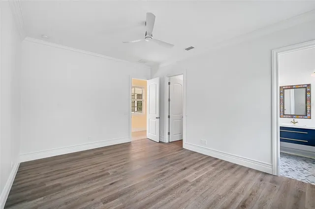 $1,570,000 | 360 North Point Road, Osprey, FL 34229