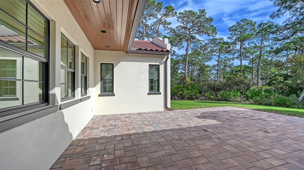 360 North Point Road Osprey, FL 34229 - Photo 34 of 57