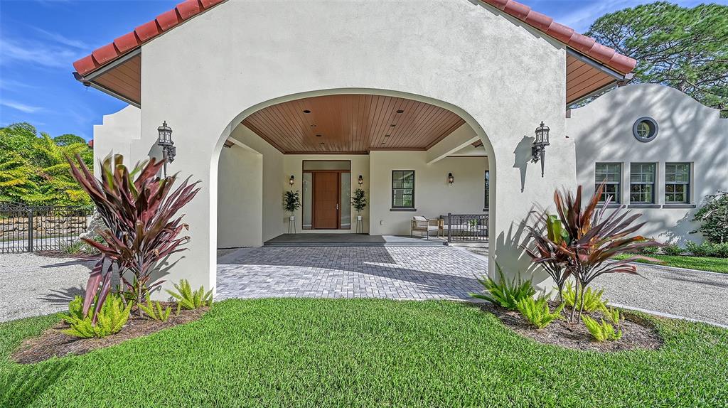 360 North Point Road Osprey, FL 34229 - Photo 5 of 57