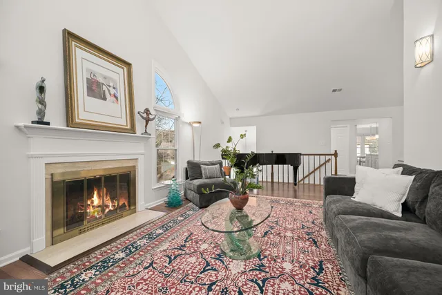 $749,000 | 5717 Mayfair Manor Court, Unit 108, Rockville, MD 20852