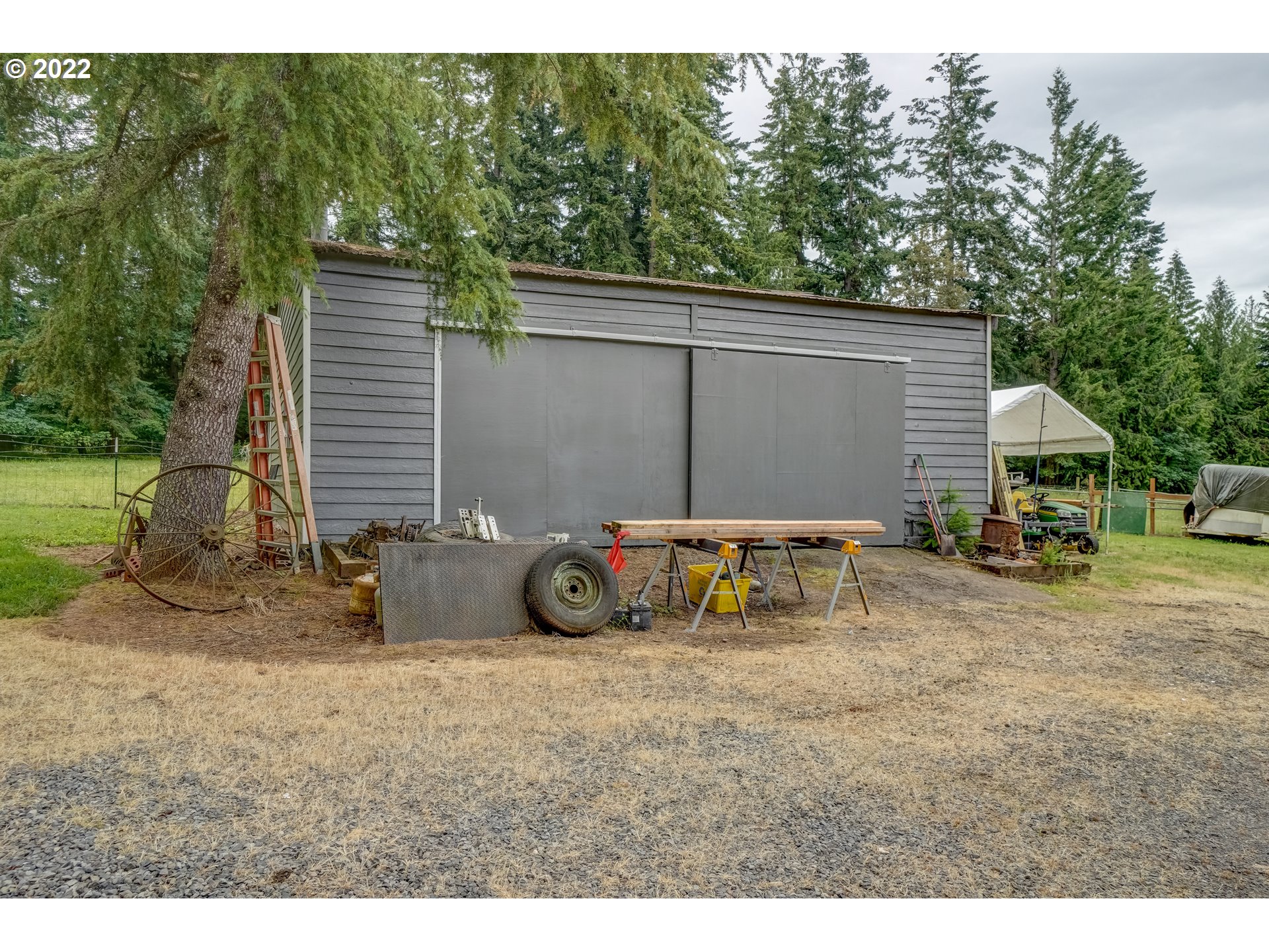 19887 South Ridge Road Oregon City, OR 97045 - Photo 5 of 26 a view of back yard of the house