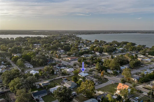 an aerial view of multiple house