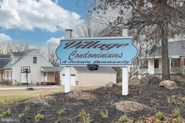 $240,000 | 1055 Village Ln., Pottstown, PA 19464